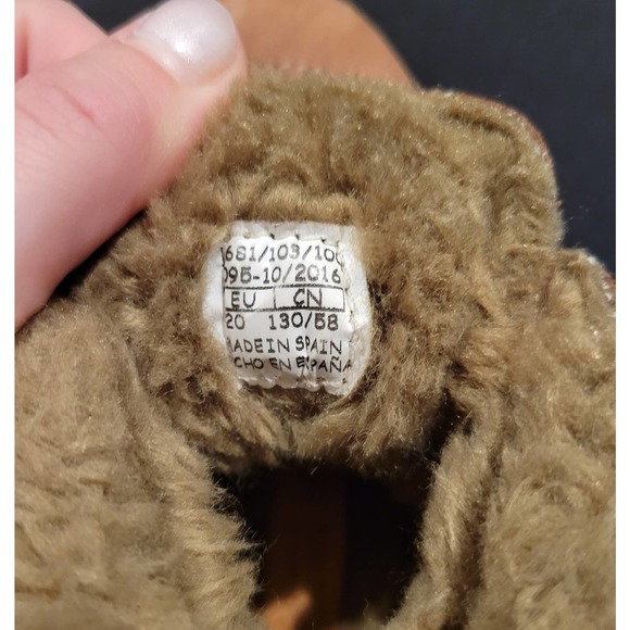 Brown fuzzy lace up boots - Picture 4 of 6